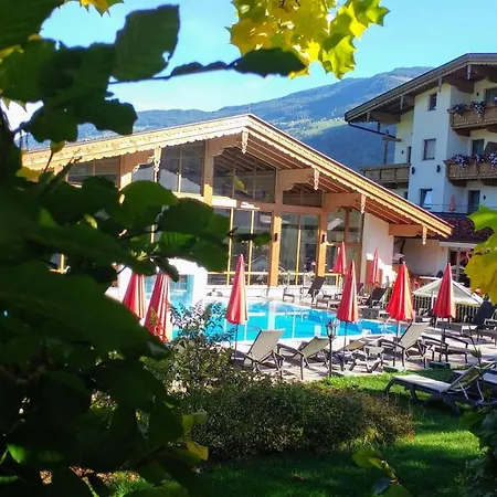 Woescherhof Hotell 4*