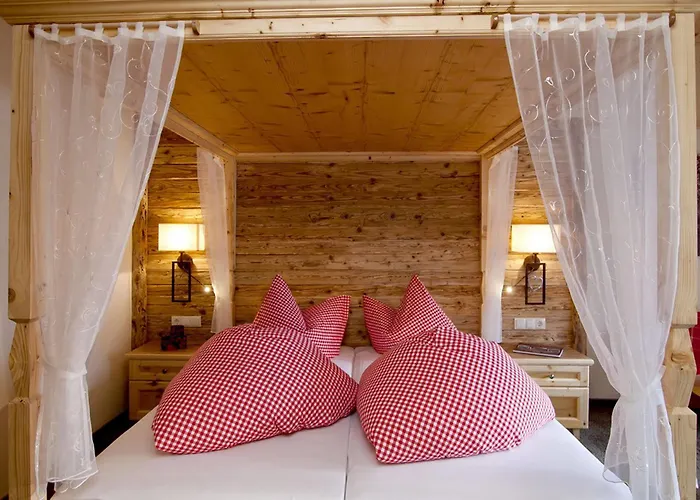 Wöscherhof - 4 Sterne Superior Hotel 4*